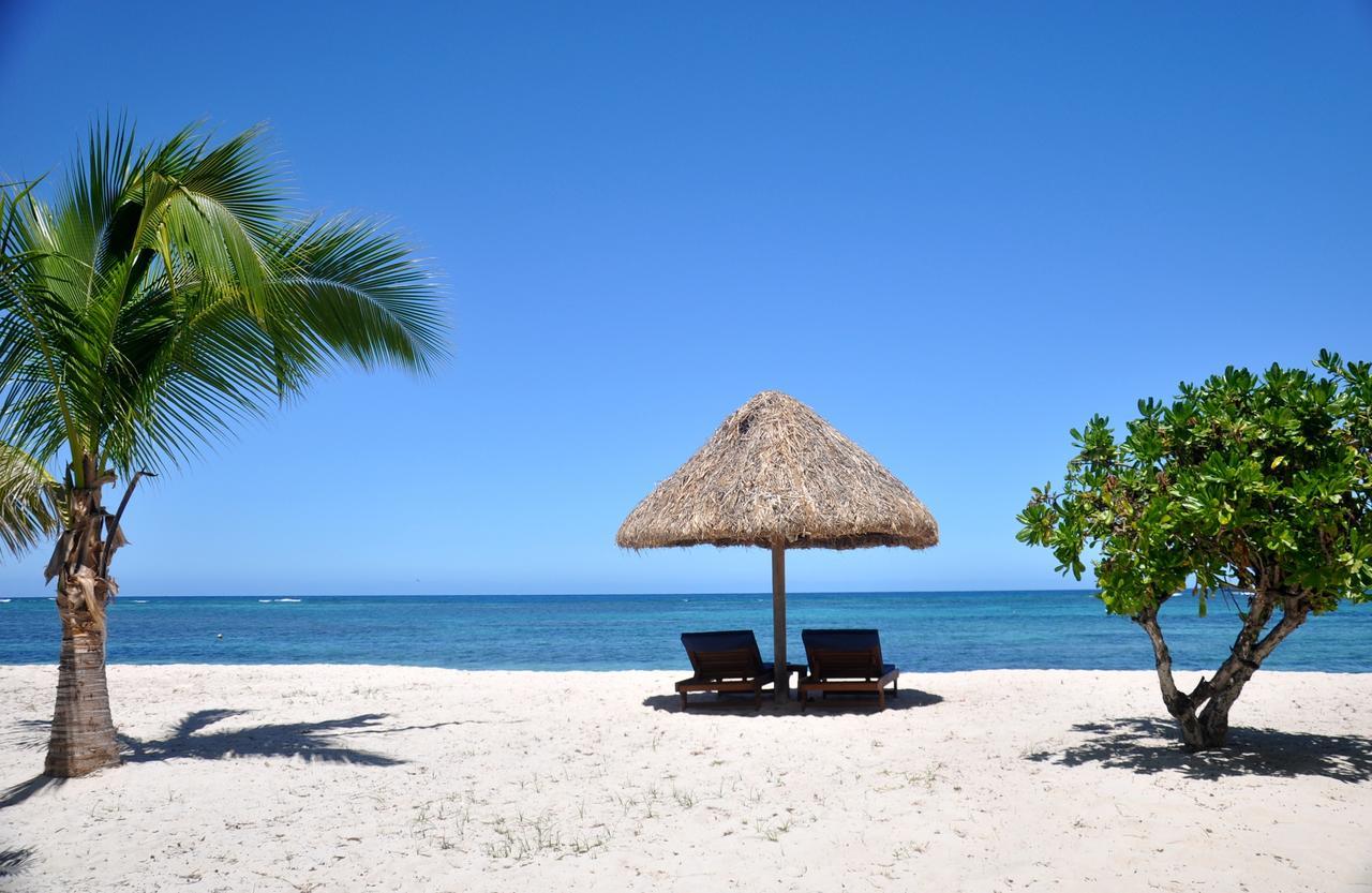 Viwa Island Resort Exterior photo
